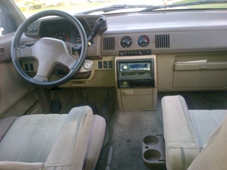 Illustration for article titled The 1989 Mazda MPV was the world's first 3-row crossover